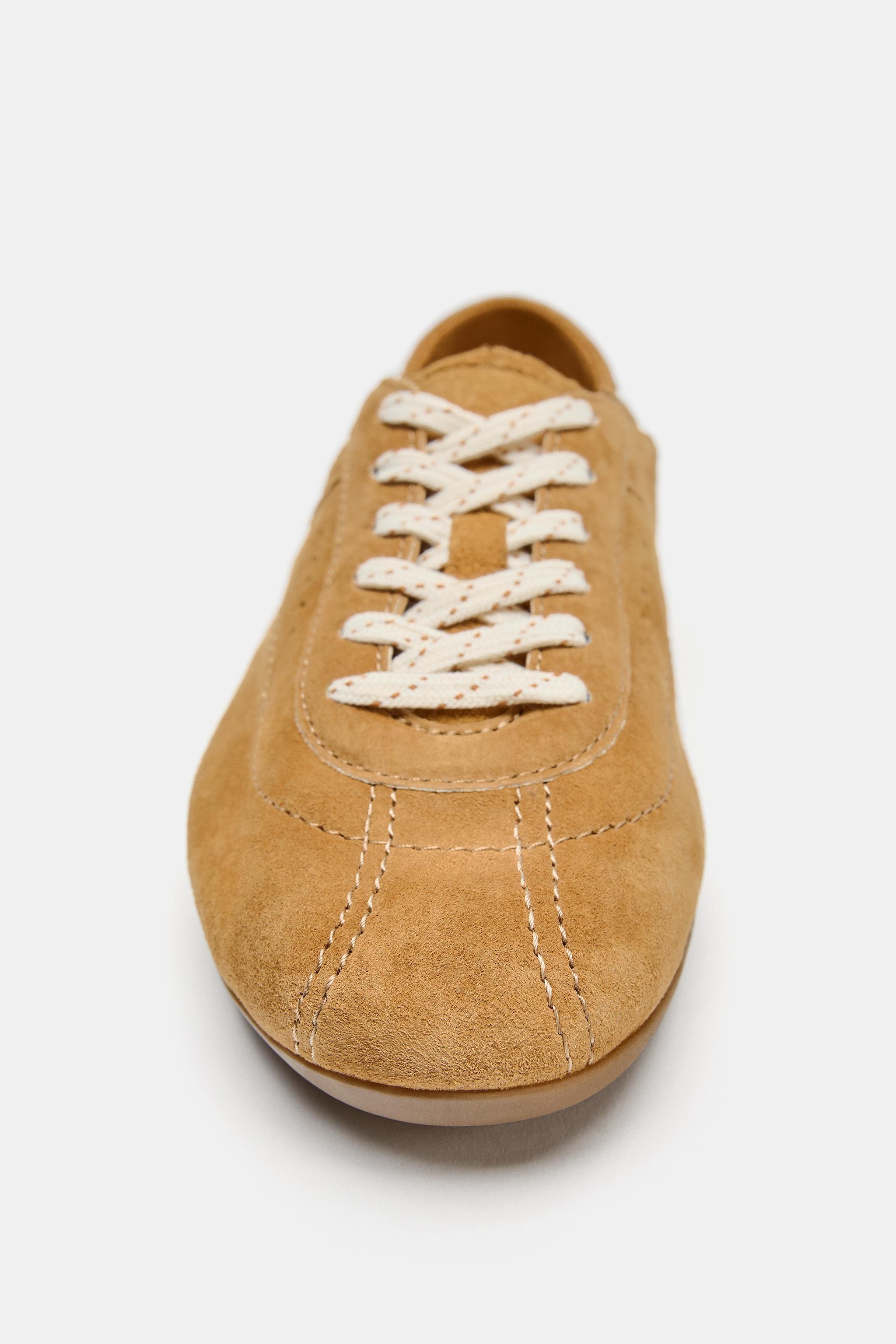 LEATHER SNEAKERS